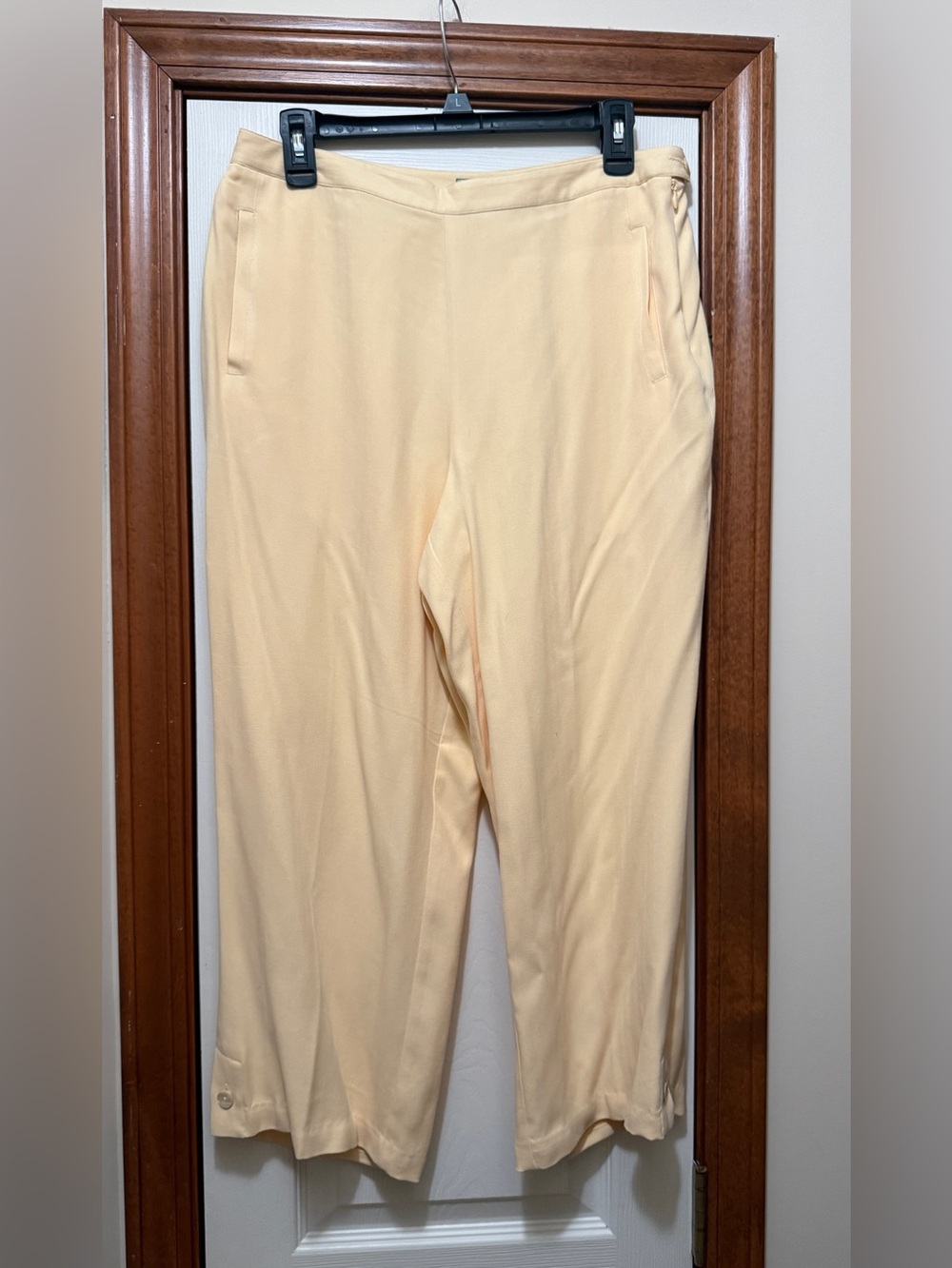 NWT Vintage Tommy Bahama Woman’s 100% silk Jamaican Jammer yellow pants size 10